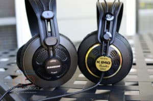 AKG K240 vs. Samson SR850