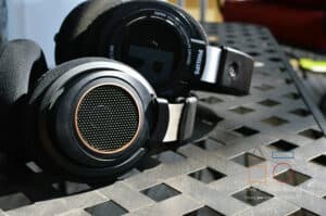 Philips SHP9500 vs. 9600