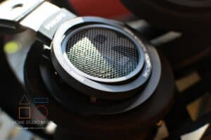 Philips SHP9500 vs. 9600