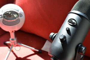 Blue Yeti vs. Snowball