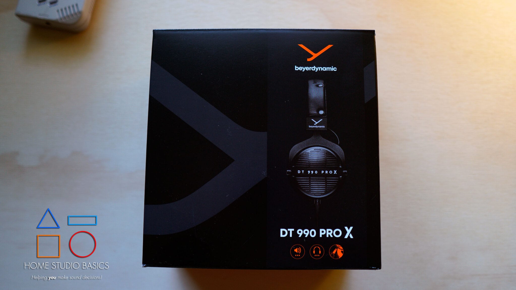 Beyerdynamic DT990 Pro X Review